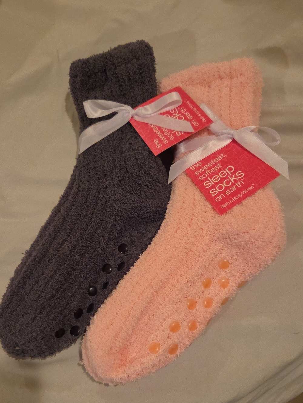 Bath & Body Works Plush Sleep Socks - Pink & Gray NWT